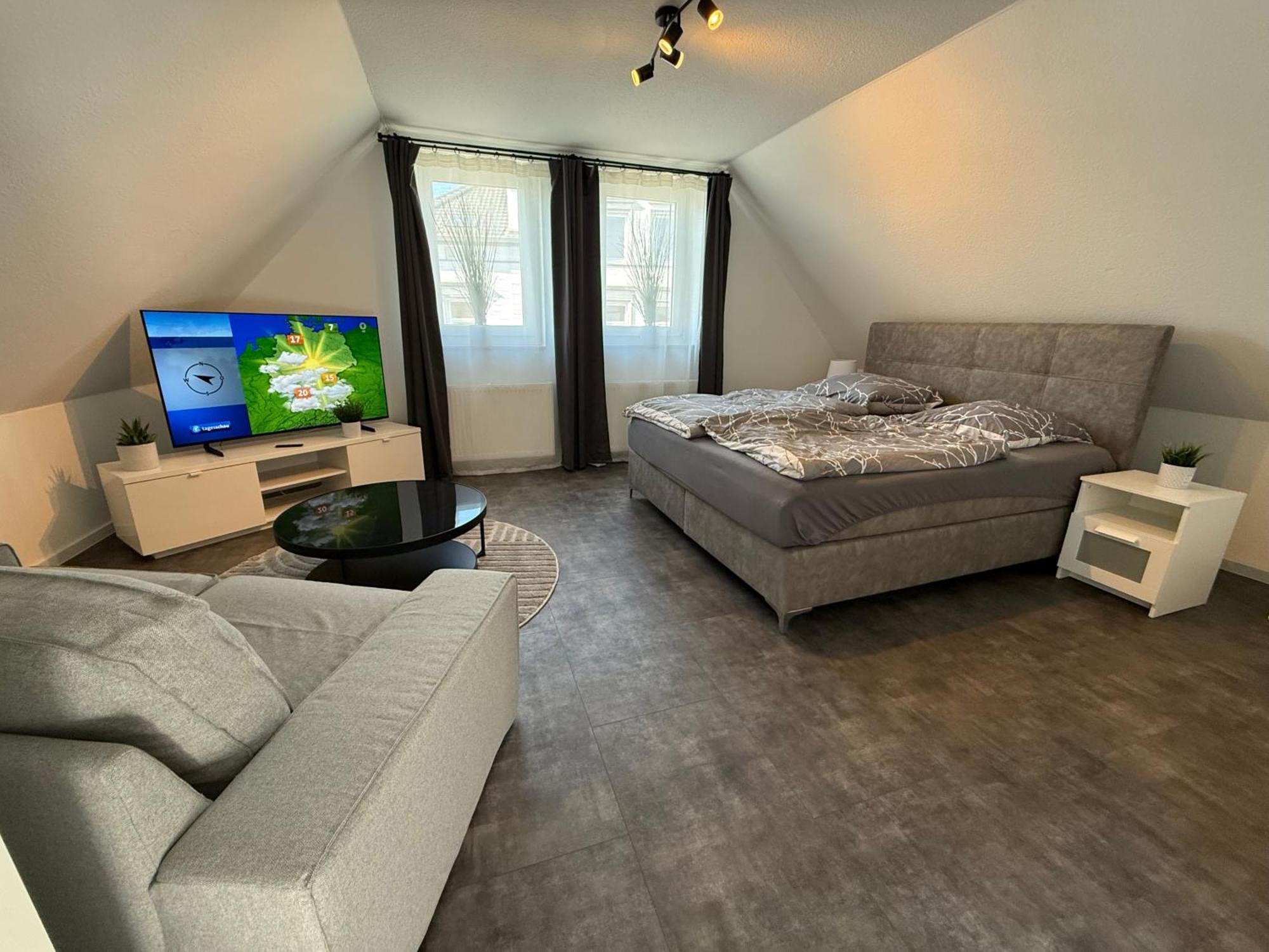 Fachwerkhaus Mit 2 Getrennten Schlafzimmern, Wohnzimmer Und Kueche Bückeburg Exterior foto